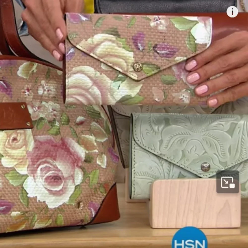 💥 Patricia Nash Cori Wallet with RFID Protection - Picture 9 of 9